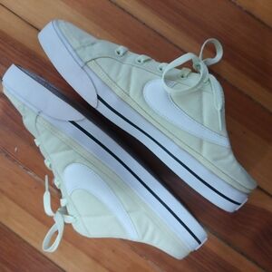 Stylish Light Green Sneakers